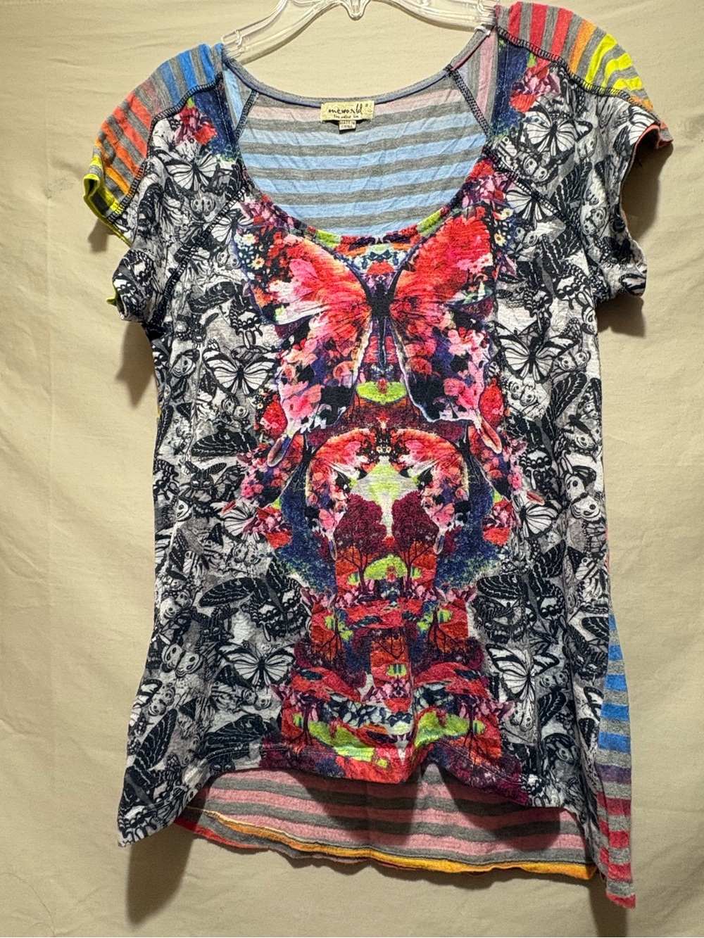 ONE WORLD Size S Colorful Butterfly Skull Scoop Neck Short Sleeve Tee